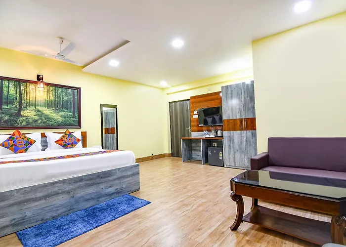 Fabhotel Prime Familto