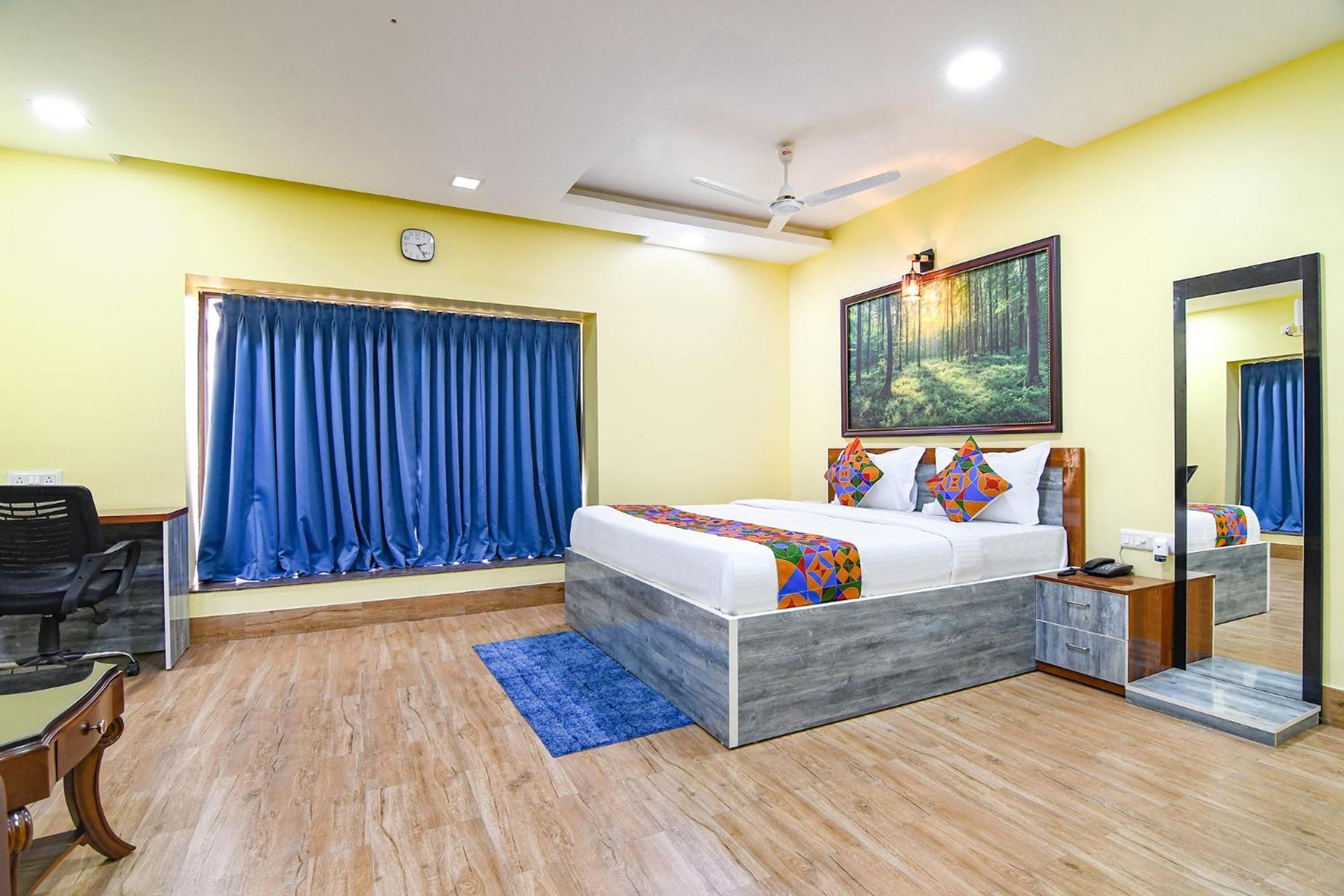 Hotel Fabhotel Prime Familto